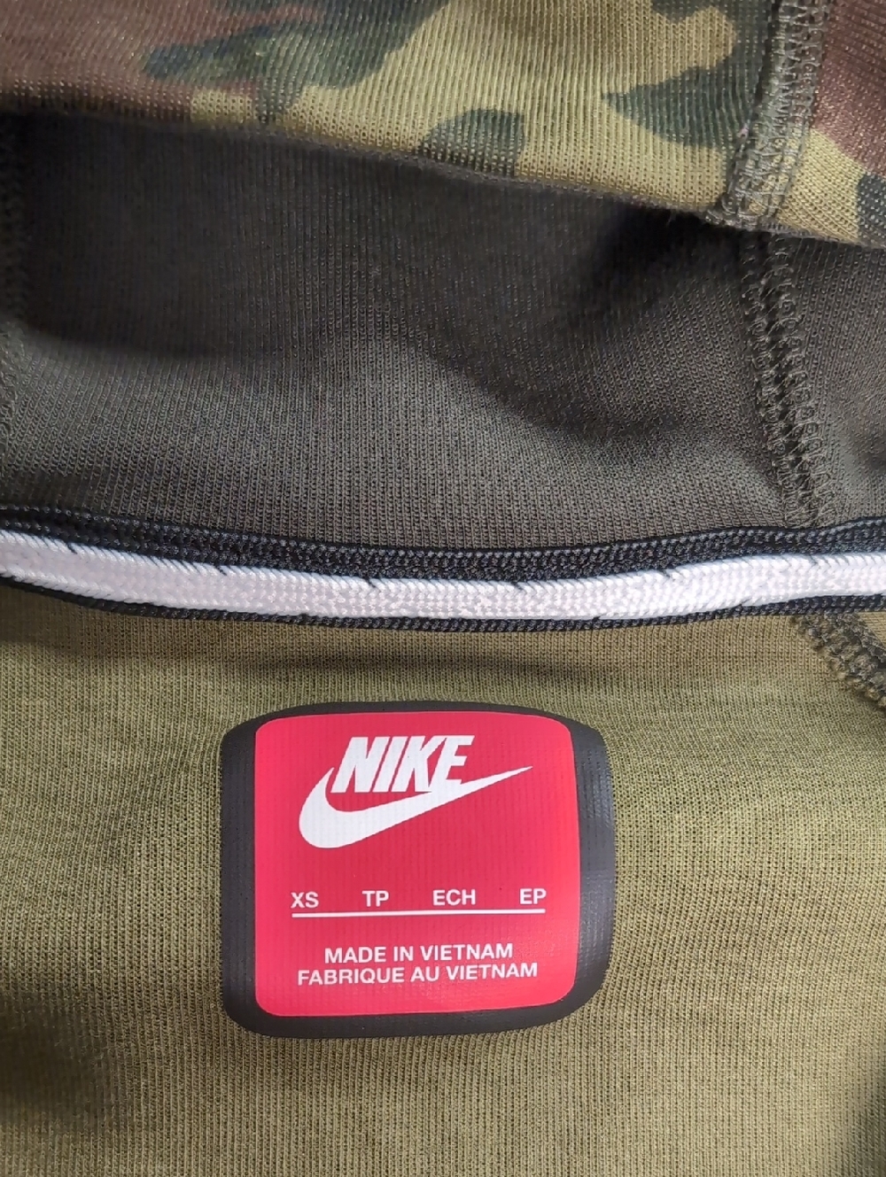 Nike Tech Fleece Camo Hoodie & Joggers Set Hoodie XS Joggers Small - Picture 7 of 16